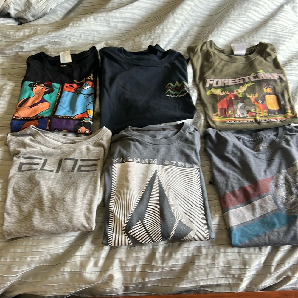 6 boys tshirts age 9 or 10